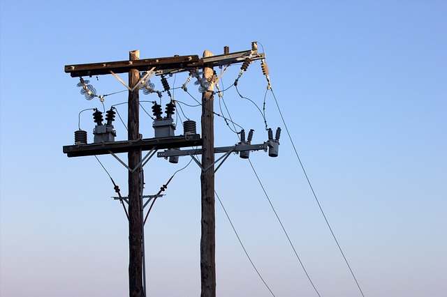 电力设施 输电设施 电线杆
